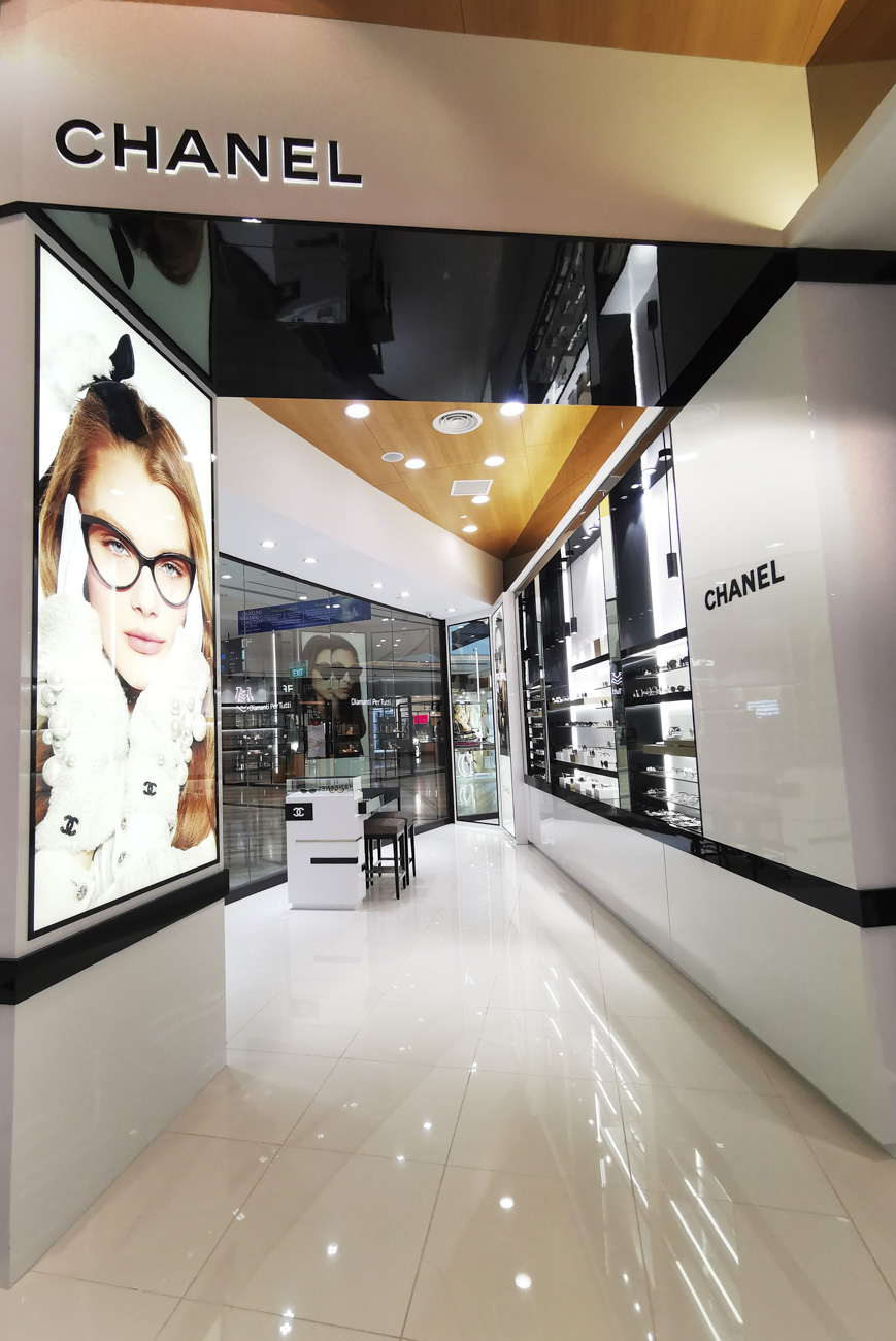 Showcasing Eyewear | CDI World - CDI World
